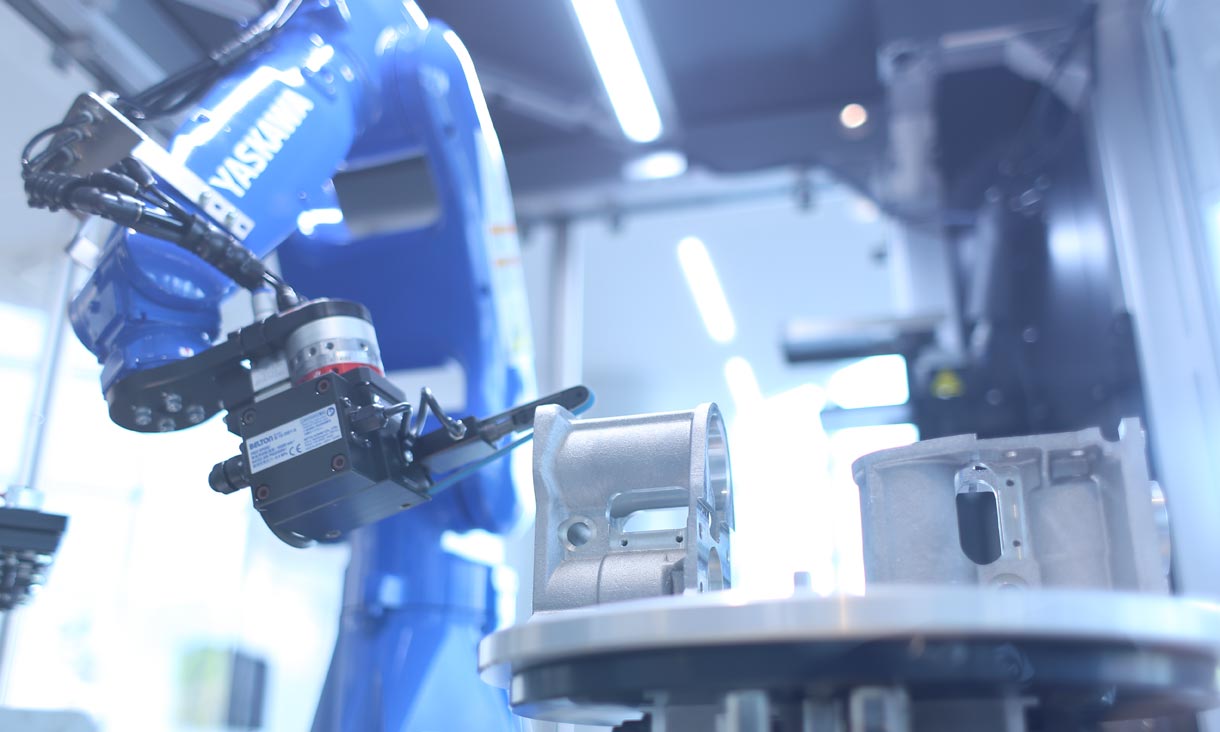 イメージ画像：ロボットアームが動作する様子