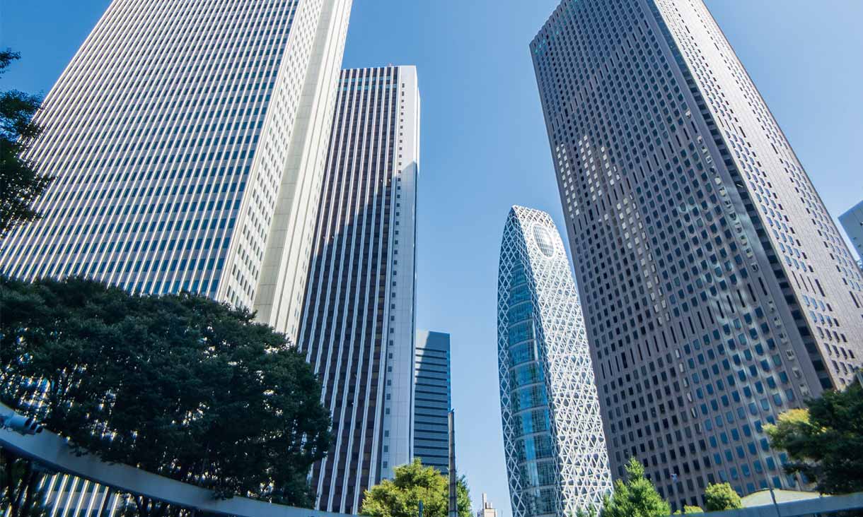 イメージ画像：ローアングルからの高層ビル群